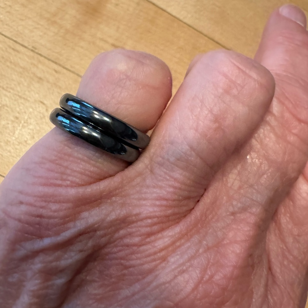 Two Black Hematite Band Rings - Picture 2 of 3